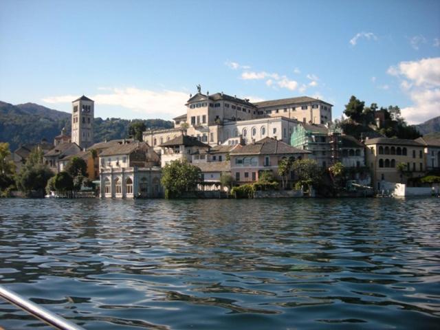 Lake Orta Openspace Garden Beach Pettenasco Zewnętrze zdjęcie